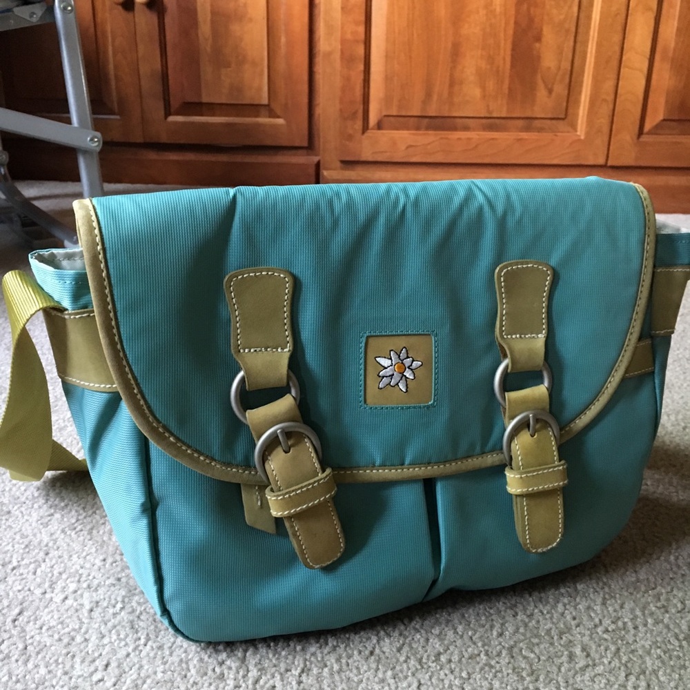Sherpani Purse